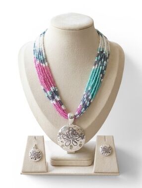 Beachy Boho Jewelry Set – Sand Dollar Necklace + Earrings